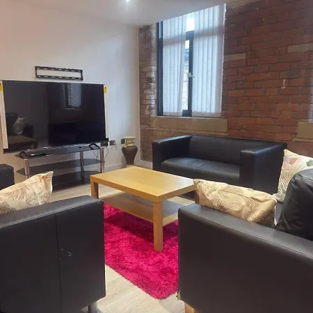 2br, 3double Bed, 2 Bath, Wifi , Free Parking Apartment Bradford (West Yorkshire)